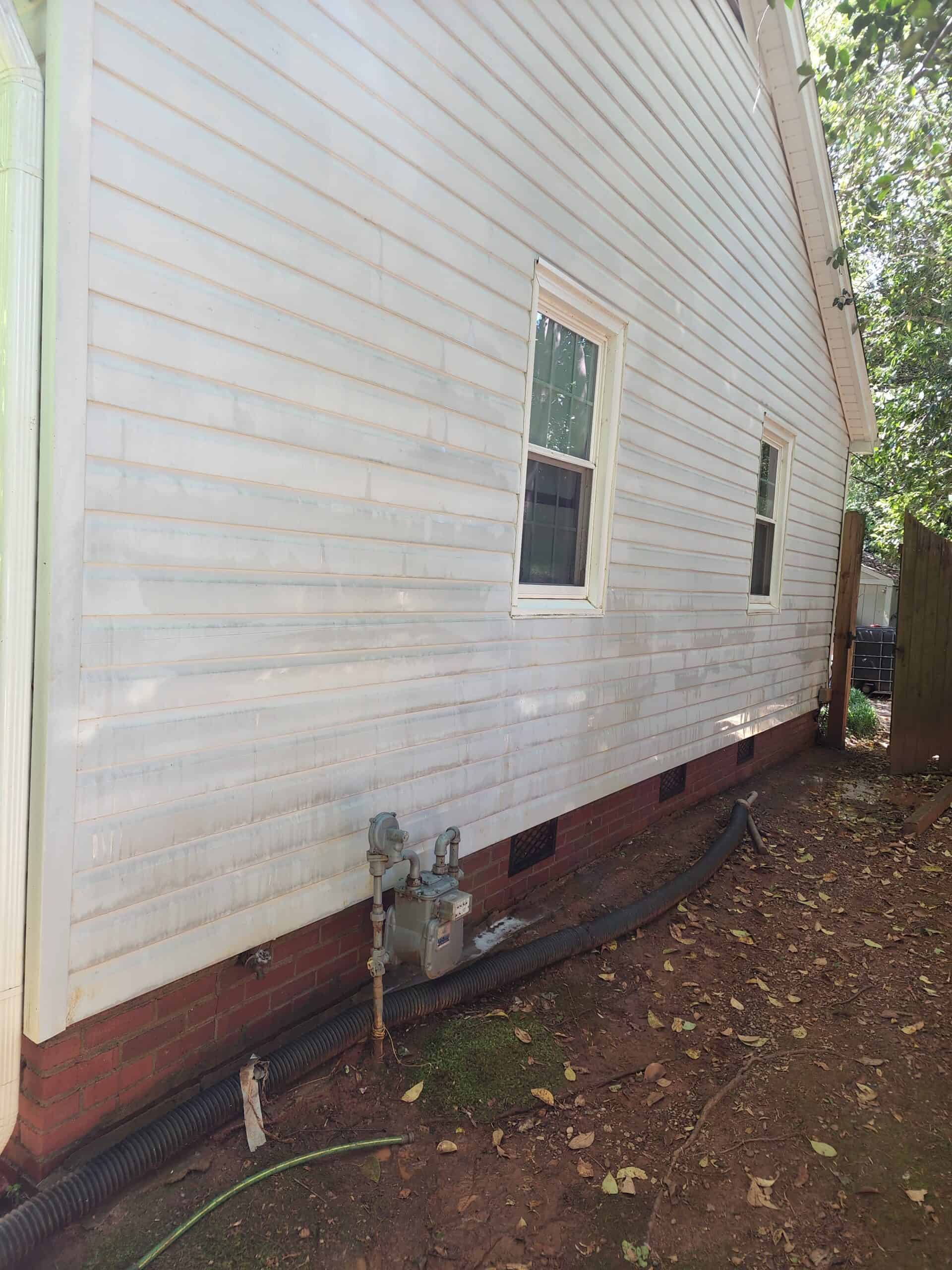 siding-after-cleaning